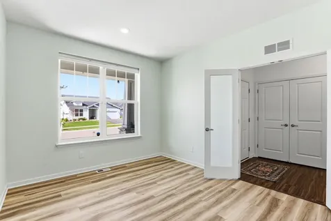 4648 Benjamin Place Woodbury MN 55129