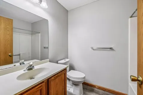 1070 Butte Court Chanhassen MN 55317