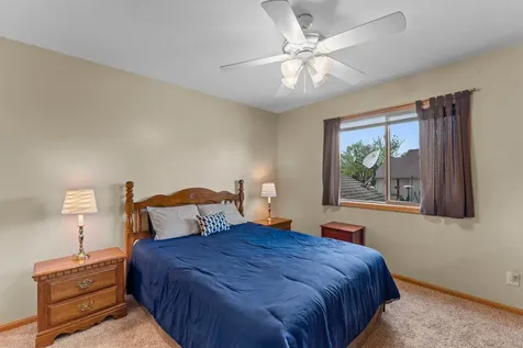 28359 Lakeside Way Lindstrom MN 55045