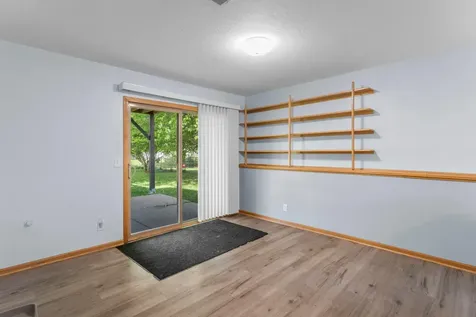 28359 Lakeside Way Lindstrom MN 55045