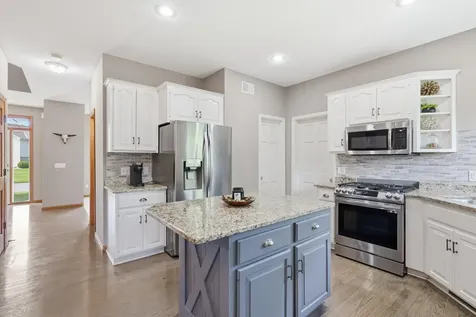 3774 Oxford Drive Woodbury MN 55125