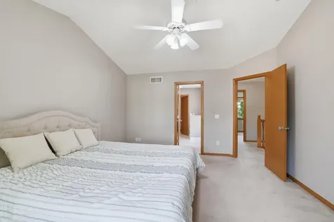 3774 Oxford Drive Woodbury MN 55125