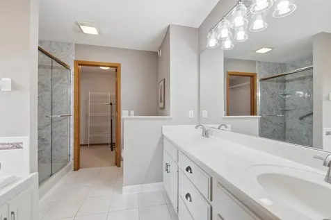 3774 Oxford Drive Woodbury MN 55125