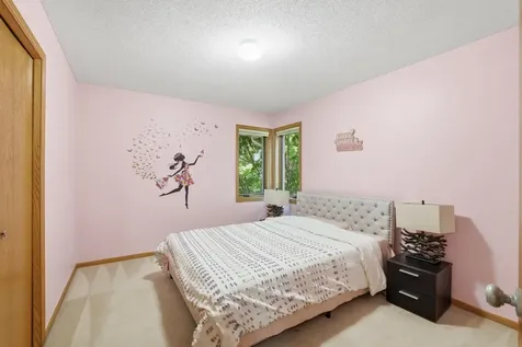 3774 Oxford Drive Woodbury MN 55125