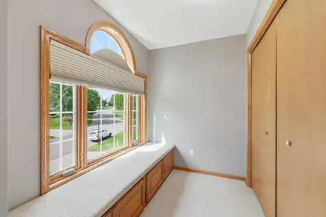 3774 Oxford Drive Woodbury MN 55125