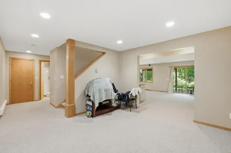 3774 Oxford Drive Woodbury MN 55125