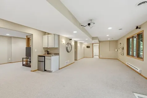 3774 Oxford Drive Woodbury MN 55125