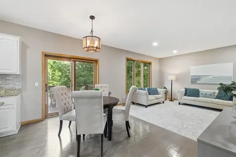 3774 Oxford Drive Woodbury MN 55125