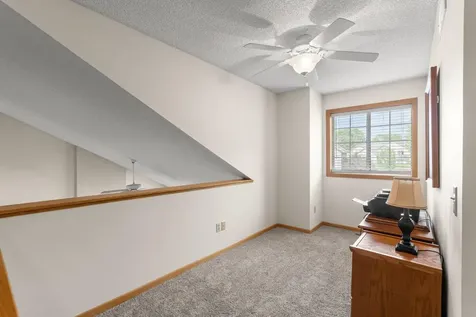 12761 Edgewater Path Apple Valley MN 55124