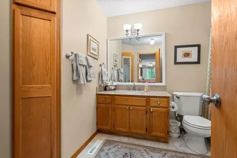 12761 Edgewater Path Apple Valley MN 55124