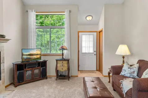 12761 Edgewater Path Apple Valley MN 55124