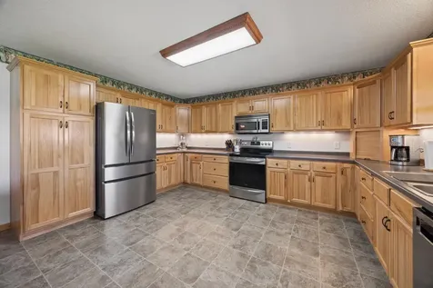 17991 Glendorado Road Princeton MN 55371