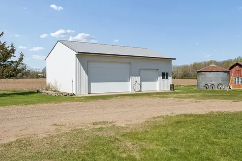 17991 Glendorado Road Princeton MN 55371