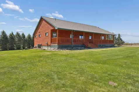 17991 Glendorado Road Princeton MN 55371