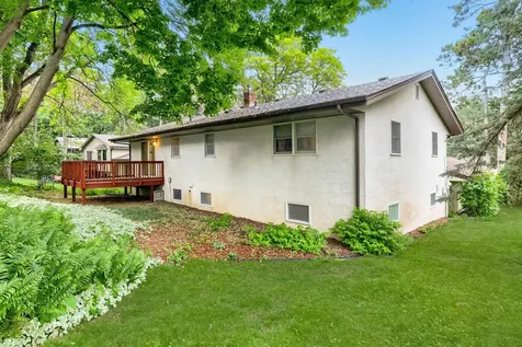 6801 Willow Lane N Brooklyn Center MN 55430