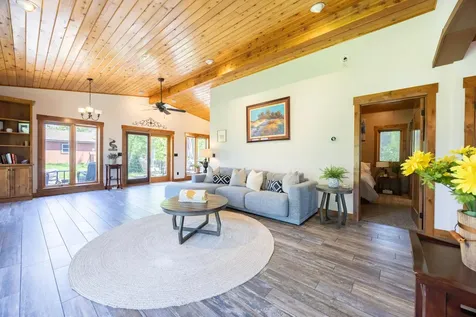 51216 Pelican Point Drive Detroit Lakes MN 56501