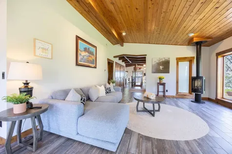51216 Pelican Point Drive Detroit Lakes MN 56501