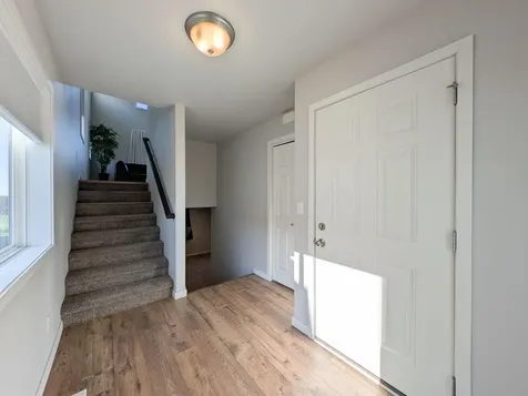 1221 46th Avenue S Moorhead MN 56560