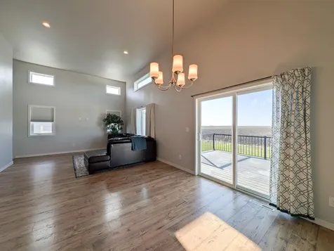 1221 46th Avenue S Moorhead MN 56560