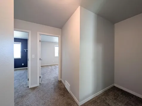 1221 46th Avenue S Moorhead MN 56560