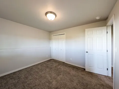 1221 46th Avenue S Moorhead MN 56560
