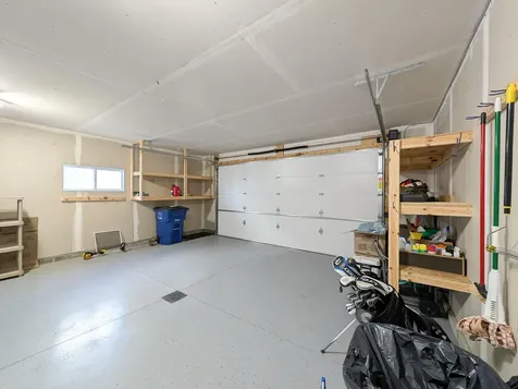1221 46th Avenue S Moorhead MN 56560