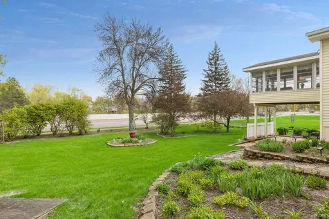 3170 Queensland Lane N Plymouth MN 55447