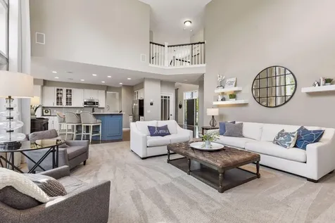 7638 Ridgeview Way Chanhassen MN 55317
