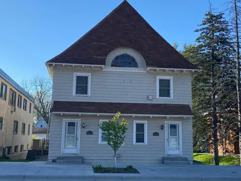 2506 7th Avenue E North Saint Paul MN 55109