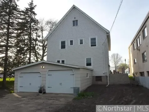 2506 7th Avenue E North Saint Paul MN 55109