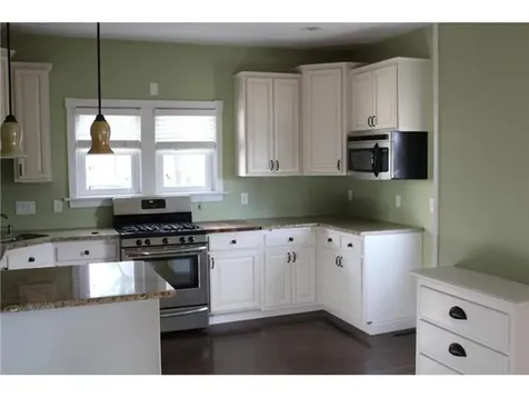 2506 7th Avenue E North Saint Paul MN 55109