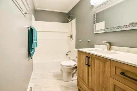 1306 Hillcrest Drive NE Fridley MN 55432