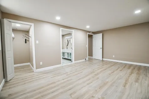 1306 Hillcrest Drive NE Fridley MN 55432
