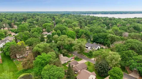 1326 Griffin Avenue Mahtomedi MN 55115