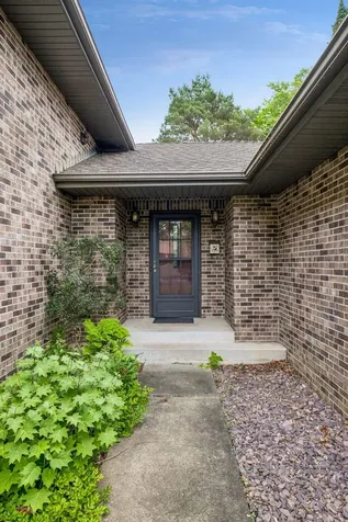 1326 Griffin Avenue Mahtomedi MN 55115