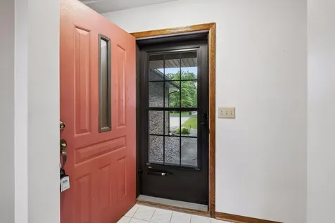 1326 Griffin Avenue Mahtomedi MN 55115