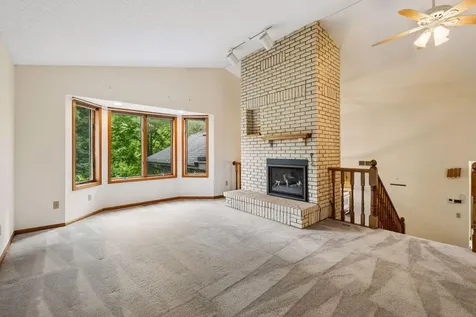 1326 Griffin Avenue Mahtomedi MN 55115