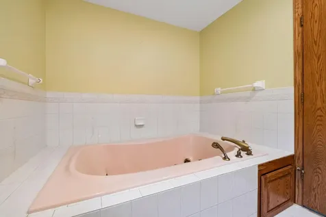 1326 Griffin Avenue Mahtomedi MN 55115