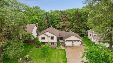 1326 Griffin Avenue Mahtomedi MN 55115