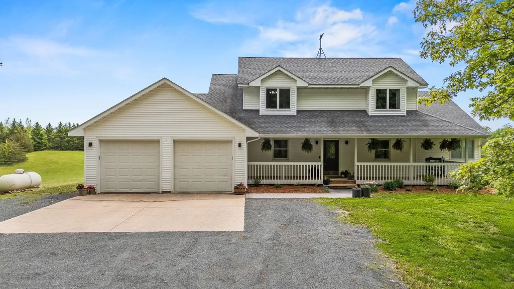 2095 80th Street Somerset WI 54025