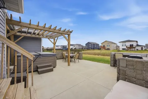 219 6th Street E Horace ND 58047
