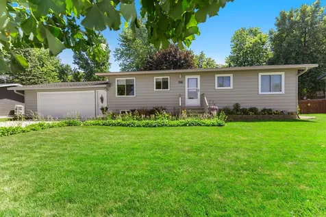 835 Harrington Street SW Hutchinson MN 55350