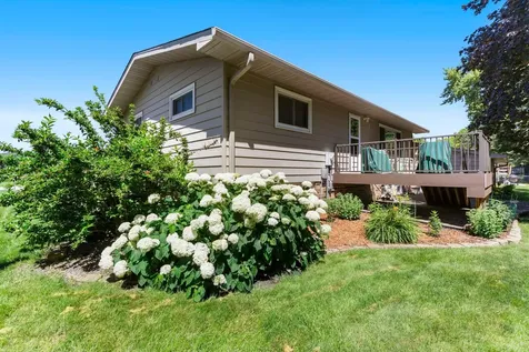 835 Harrington Street SW Hutchinson MN 55350