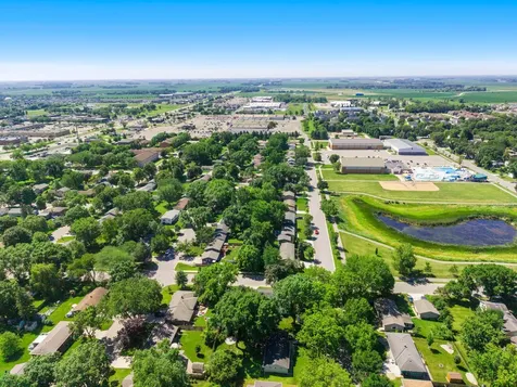 835 Harrington Street SW Hutchinson MN 55350