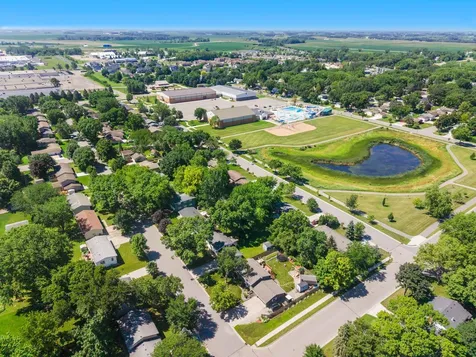 835 Harrington Street SW Hutchinson MN 55350