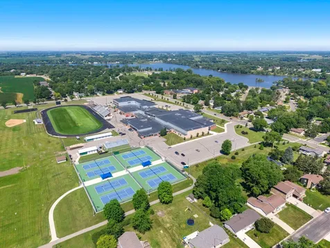 835 Harrington Street SW Hutchinson MN 55350