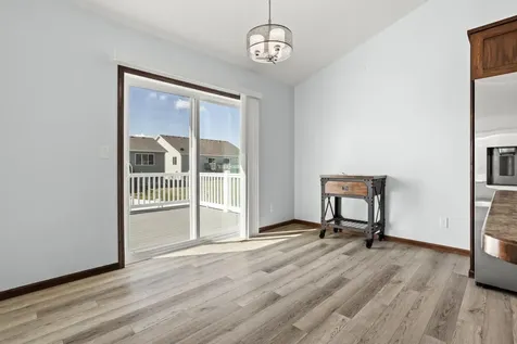 5926 56th Avenue S Fargo ND 58104