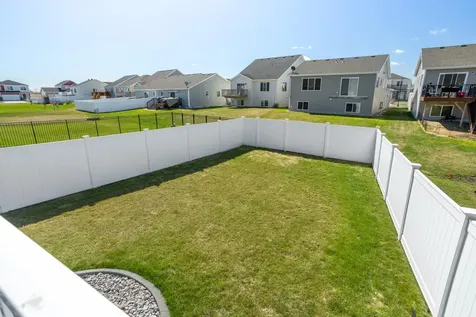 5926 56th Avenue S Fargo ND 58104