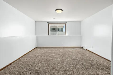 5926 56th Avenue S Fargo ND 58104