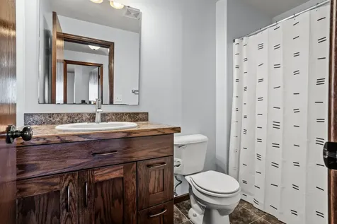 5926 56th Avenue S Fargo ND 58104